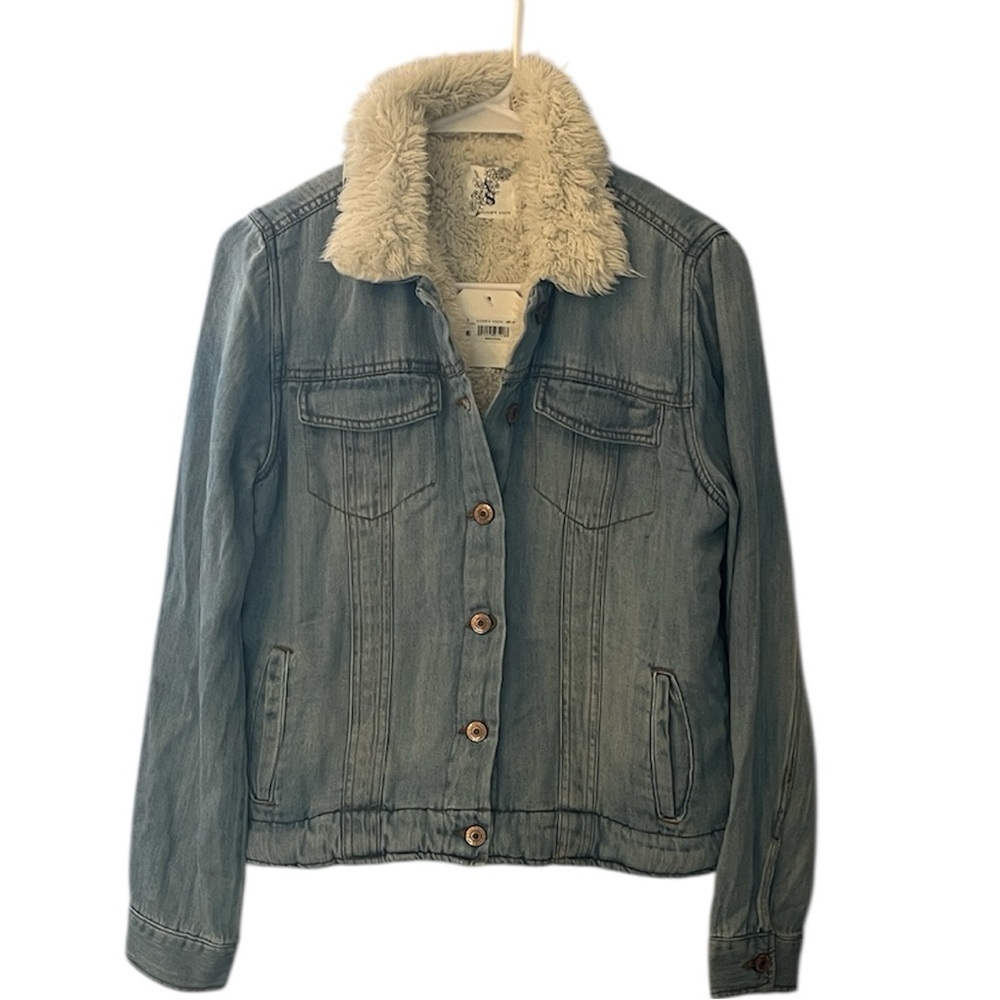 New with tags! Altar'd State Light Blue Denim Jacket with Cream Faux Fur